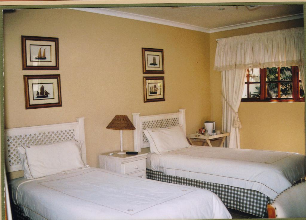 Joan'S Bed And Breakfast Ντούρμπαν Δωμάτιο φωτογραφία